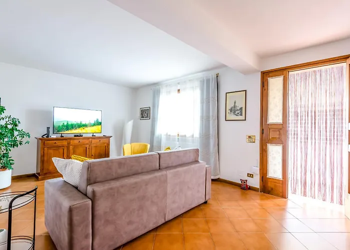 Апартаменты Hostly-il Viale-garden House Between Pisa E *