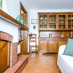 Hostly-il Viale-garden House Between Pisa E アパート ルッカ
