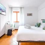 Hostly-il Viale-garden House Between Pisa E ルッカ
