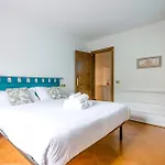 Hostly-il Viale-garden House Between Pisa E アパート ルッカ