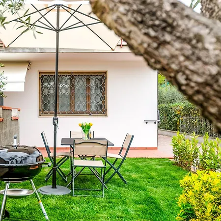 Apartamento Hostly-il Viale-garden House Between Pisa E *