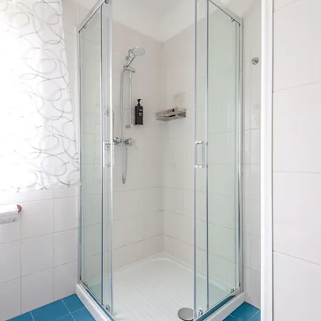 Apartamento Hostly-il Viale-garden House Between Pisa E Lucca